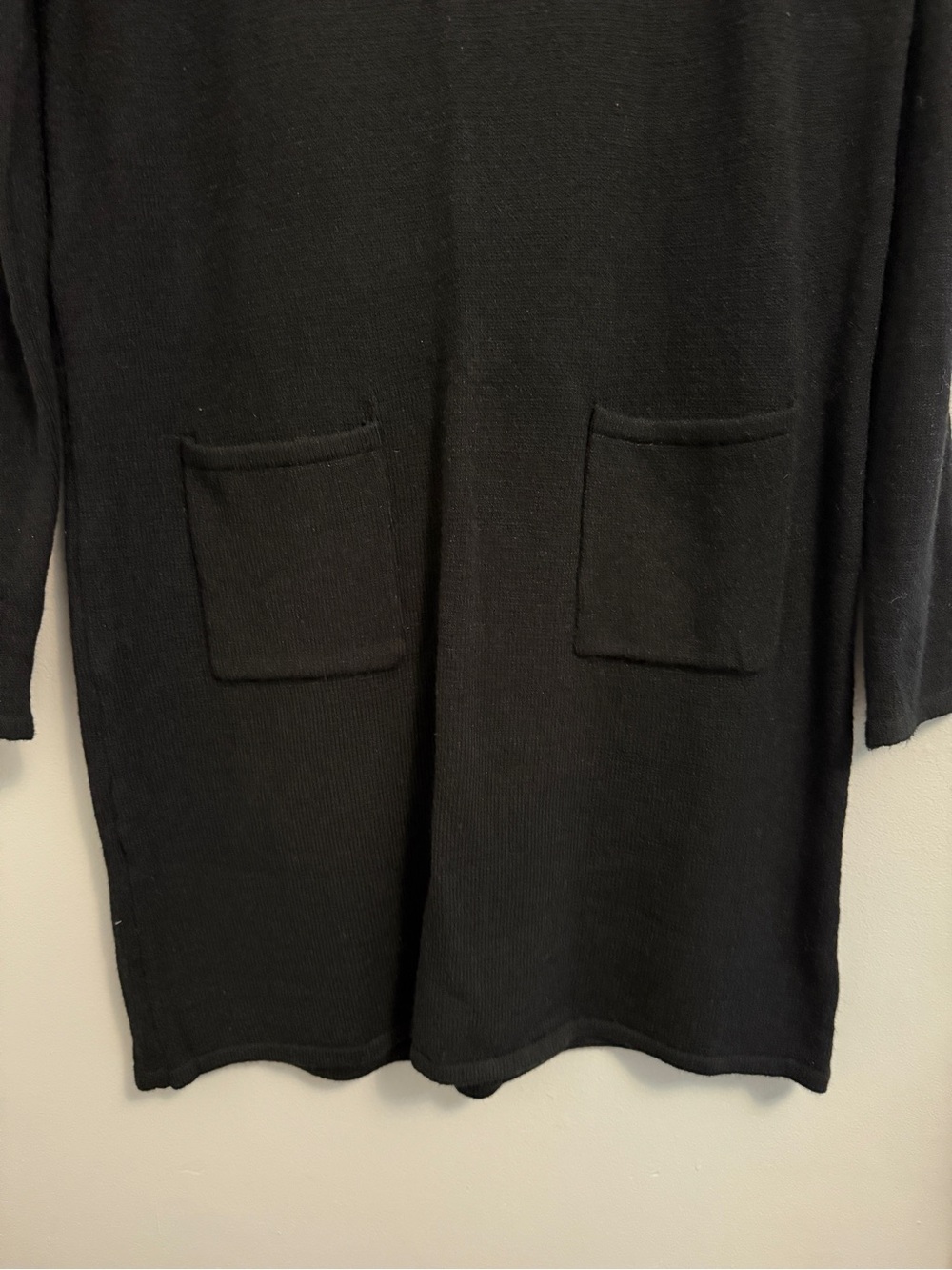 Classic Black Long Sleeve Pocket Dress - Picture 3 of 5